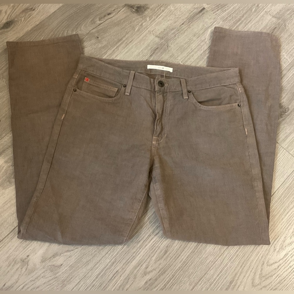 Joes Men’s Bark Brown Straight & Narrow fit Jeans .